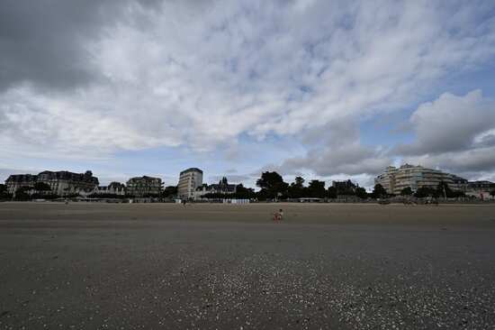 DSC_0508-B-083-B2-plage-la-baule-360-vue-15-esplanade-lucien-barriere-la-baule-44500
